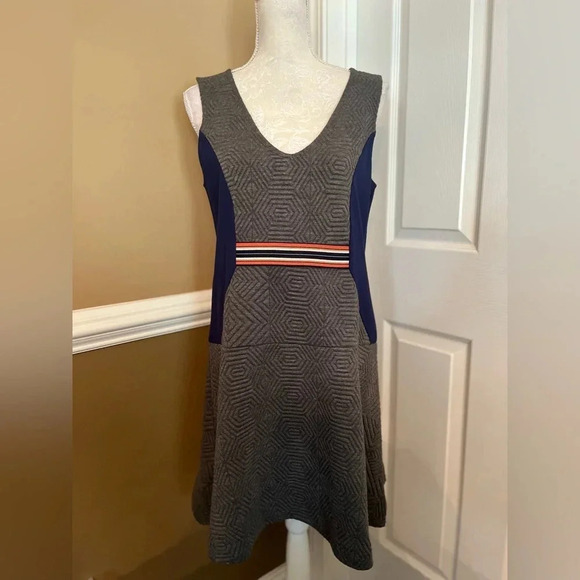 Anthropologie Maeve Ludlow Quilted Dress, size medium - Picture 5 of 11